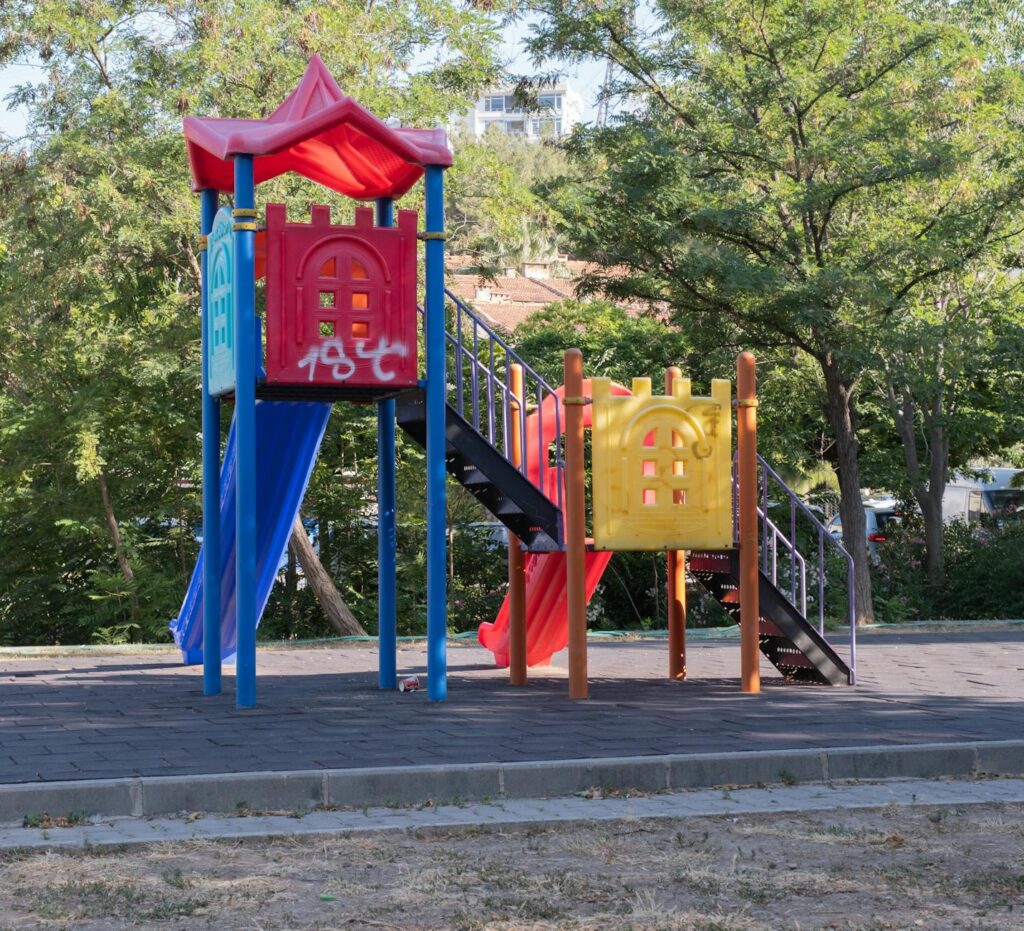 Nanny job in Woodland Hills, LA